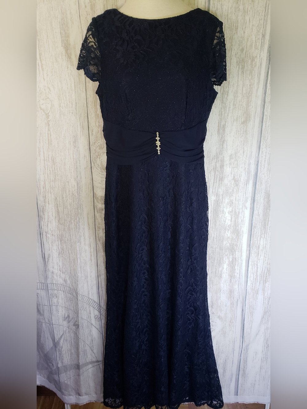Onyx Midnight Navy Lace Shimmer Maxi Dress with Jeweled Waist Sz 12 Event Party